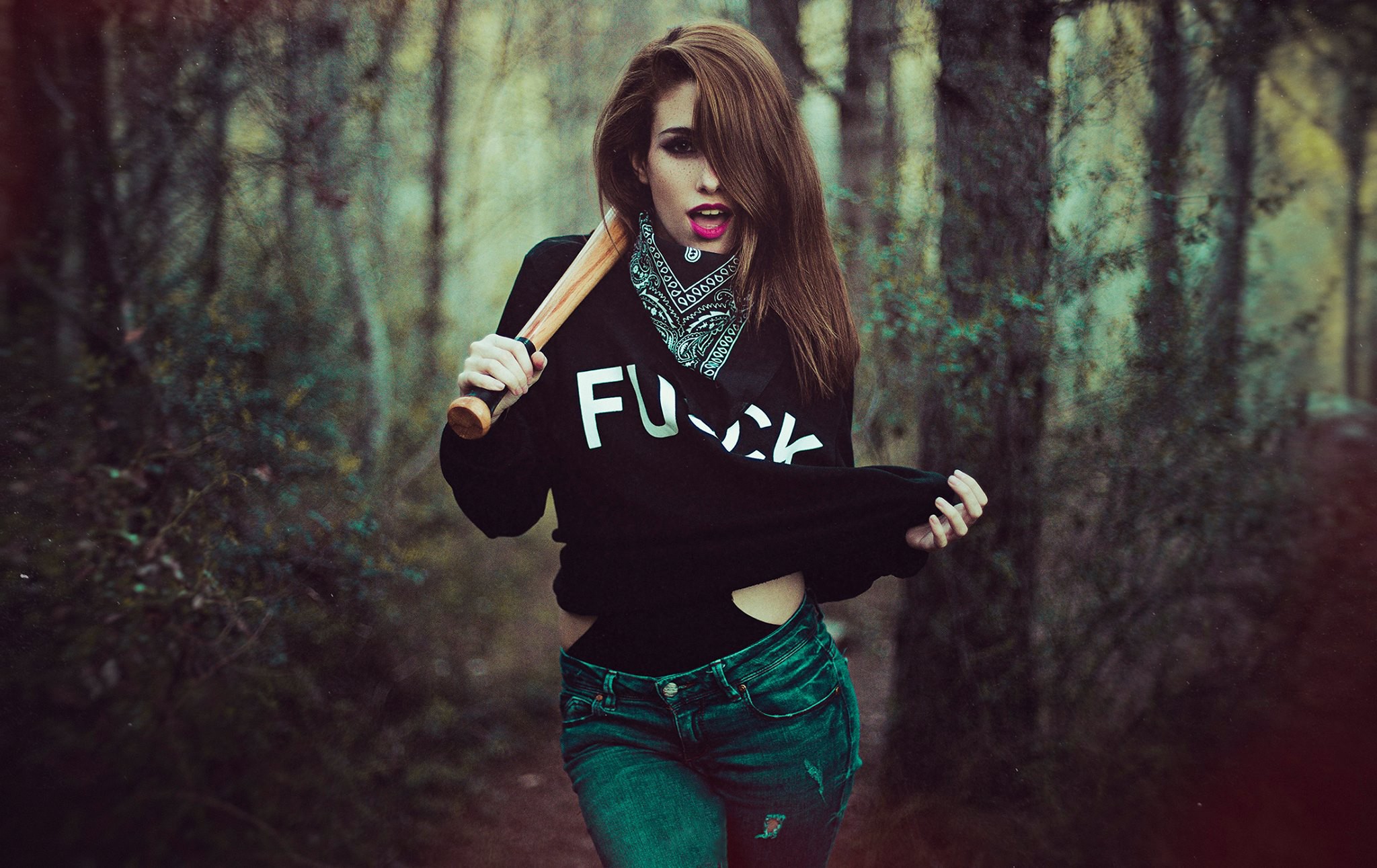 Take a pause and enjoy Sassy girls — streaming from Essen