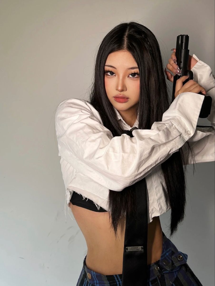 A cozy shot with Sassy girls — straight from Essen