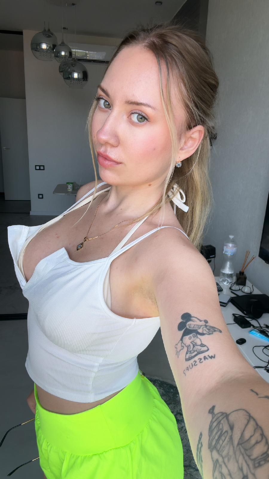 KateV in her underwear in Essen